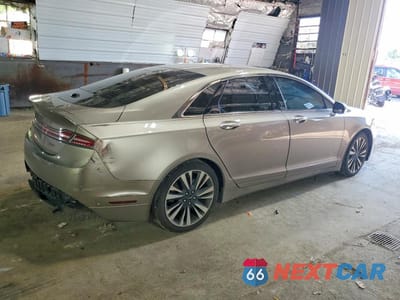 Trzecie zdjęcie samochodu z tyłu: 2019 LINCOLN MKZ RESERVE II VIN:3LN6L5E93KR613847 - miniatura