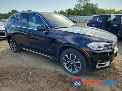 Czwarte zdjęcie samochodu z boku: 2018 BMW X5 XDRIVE35I VIN:5UXKR0C56JL076875 - miniatura