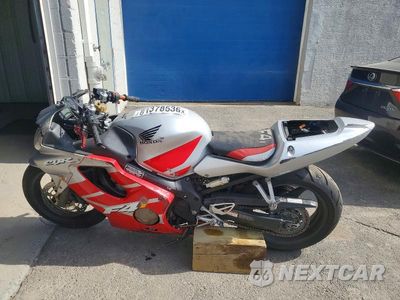 Trzecie zdjęcie samochodu z tyłu: 2002 HONDA CBR600 F4 VIN:JH2PC35082M304776 - miniatura