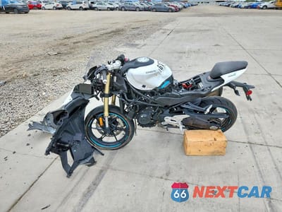 Trzecie zdjęcie samochodu z tyłu: 2023 CF MOTO 450SS VIN:LCEPESLA0P6005402 - miniatura