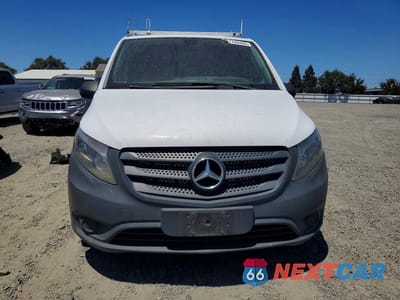 Piąte zdjęcie samochodu w środku: 2017 MERCEDES-BENZ METRIS VIN:WD3PG2EA8H3216724 - miniatura