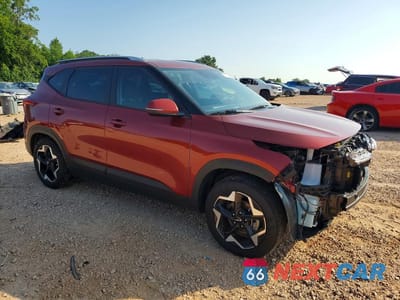 Czwarte zdjęcie samochodu z boku: 2026 KIA SELTOS S VIN:KNDEU2AA7T7904663 - miniatura