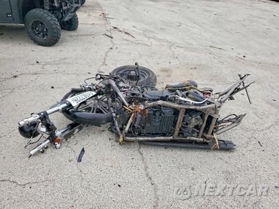 Trzecie zdjęcie samochodu z tyłu: 2009 KAWASAKI VN900 C VIN:JKAVN2C109A029037 - miniatura