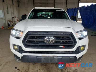 Piąte zdjęcie samochodu w środku: 2022 TOYOTA TACOMA SR V6 VIN:3TYRZ5CN0NT024292 - miniatura