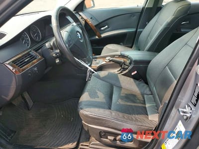 Zdjęcie 7 z 12 samochodu: 2007 BMW 530 XI VIN:WBANF73537CU24282 - miniatura