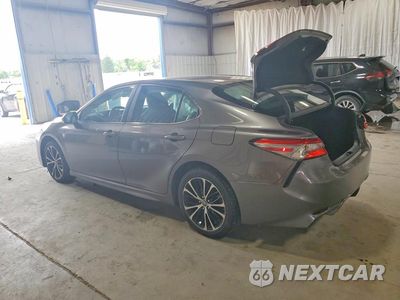 Drugie zdjęcie samochodu z przodu: 2018 TOYOTA CAMRY SE VIN:4T1B11HK3JU619666 - miniatura