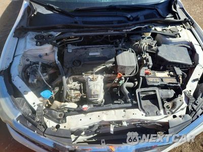 Zdjęcie 11 z 12 samochodu: 2017 HONDA ACCORD SPORT VIN:1HGCR2F57HA304130 - miniatura