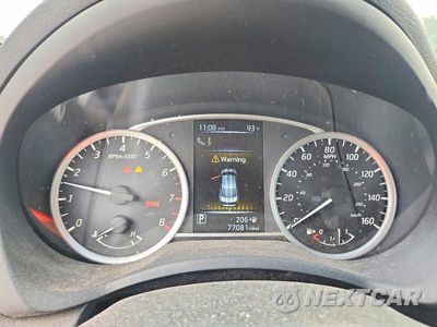 Zdjęcie 9 z 12 samochodu: 2018 NISSAN SENTRA SR VIN:3N1AB7AP2JY271588 - miniatura