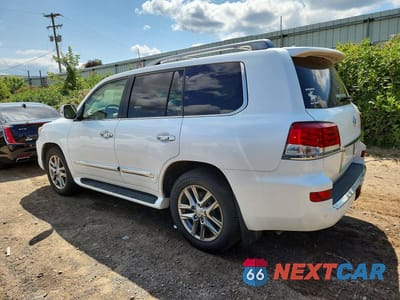 Drugie zdjęcie samochodu z przodu: 2013 LEXUS LX 570 VIN:JTJHY7AX1D4108252 - miniatura