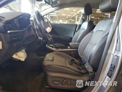 Zdjęcie 7 z 13 samochodu: 2022 KIA NIRO EV EX VIN:KNDCC3LG1N5158811 - miniatura