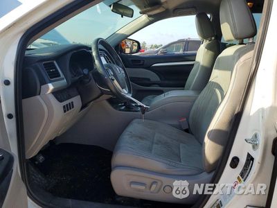 Zdjęcie 7 z 14 samochodu: 2016 TOYOTA HIGHLANDER LE PLUS VIN:5TDZKRFH1GS165078 - miniatura