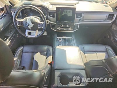 Zdjęcie 8 z 14 samochodu: 2022 FORD EXPEDITION MAX XLT VIN:1FMJK1JT4NEA10873 - miniatura