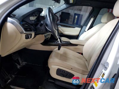 Zdjęcie 7 z 14 samochodu: 2018 BMW X5 XDRIVE35I VIN:5UXKR0C52J0X99690 - miniatura