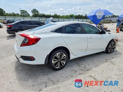 Trzecie zdjęcie samochodu z tyłu: 2016 HONDA CIVIC EX VIN:2HGFC1F3XGH659705 - miniatura