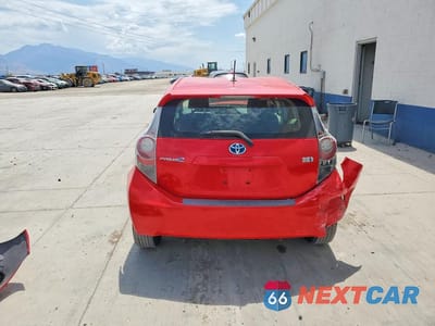 Zdjęcie 6 z 13 samochodu: 2013 TOYOTA PRIUS C TWO VIN:JTDKDTB35D1528557 - miniatura