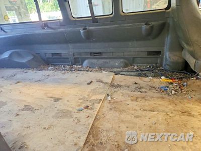 Zdjęcie 10 z 12 samochodu: 2013 CHEVROLET EXPRESS G3500 LT VIN:1GAZG1FG3D1170326 - miniatura