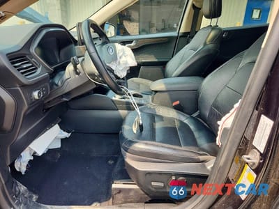Zdjęcie 7 z 13 samochodu: 2020 FORD ESCAPE TITANIUM VIN:1FMCU9J92LUB38652 - miniatura