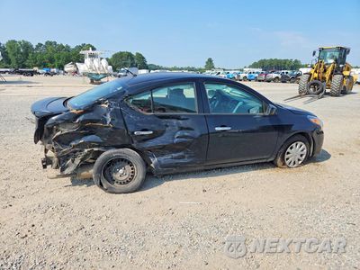 Trzecie zdjęcie samochodu z tyłu: 2018 NISSAN VERSA SV VIN:3N1CN7AP6JL823963 - miniatura