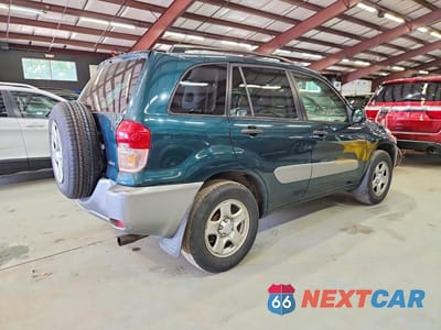 Trzecie zdjęcie samochodu z tyłu: 2003 TOYOTA RAV4 BASE VIN:JTEHH20V630241466 - miniatura