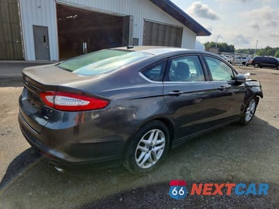 Trzecie zdjęcie samochodu z tyłu: 2015 FORD FUSION SE VIN:3FA6P0H71FR208622 - miniatura