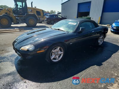1999 JAGUAR XK8 SAJGX204XXC041884 - główne zdjęcie licytacji z USA - miniatura