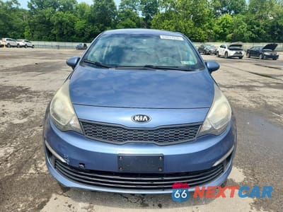 Piąte zdjęcie samochodu w środku: 2016 KIA RIO LX VIN:KNADM4A38G6544885 - miniatura