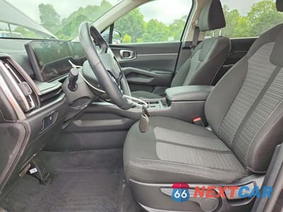 Zdjęcie 7 z 13 samochodu: 2026 KIA SORENTO LX VIN:5XYRG4JC2TG417881 - miniatura
