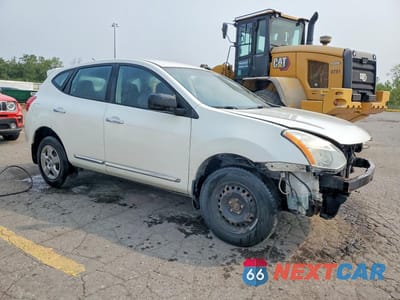Czwarte zdjęcie samochodu z boku: 2013 NISSAN ROGUE S/SV VIN:JN8AS5MV6DW121964 - miniatura