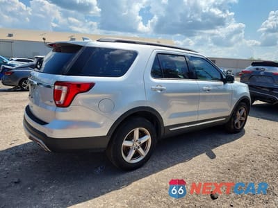 Trzecie zdjęcie samochodu z tyłu: 2016 FORD EXPLORER XLT VIN:1FM5K8DH3GGC39490 - miniatura