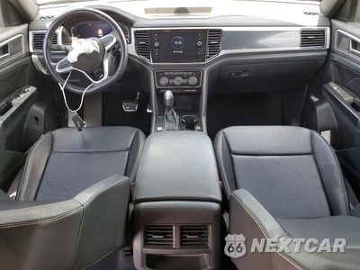 Zdjęcie 8 z 12 samochodu: 2020 VOLKSWAGEN ATLAS CROSS SPORT SEL VIN:1V2EE2CA3LC229023 - miniatura
