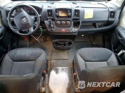 Zdjęcie 8 z 13 samochodu: 2020 RAM PROMASTER 3500 DELIVERY VAN VIN:3C6URVJGXLE144237 - miniatura