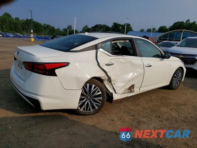 Trzecie zdjęcie samochodu z tyłu: 2025 NISSAN ALTIMA SV VIN:1N4BL4DV0SN400908 - miniatura