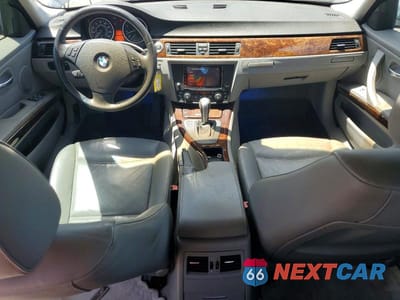 Zdjęcie 8 z 12 samochodu: 2006 BMW 325 I VIN:WBAVB13596KX34062 - miniatura