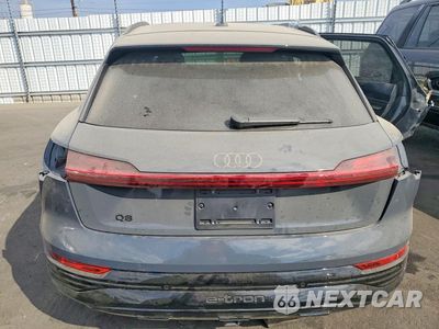 Zdjęcie 6 z 14 samochodu: 2024 AUDI Q8 E-TRON PREMIUM PLUS VIN:WA15AAGE1RB037306 - miniatura