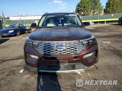 Piąte zdjęcie samochodu w środku: 2020 FORD EXPLORER PLATINUM VIN:1FM5K8HC8LGB41712 - miniatura