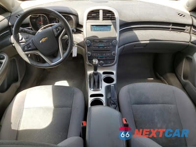 Zdjęcie 8 z 12 samochodu: 2015 CHEVROLET MALIBU LS VIN:1G11B5SL3FF156325 - miniatura