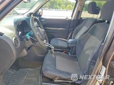 Zdjęcie 7 z 13 samochodu: 2016 JEEP PATRIOT SPORT VIN:1C4NJPBAXGD765785 - miniatura