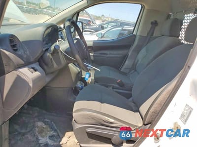 Zdjęcie 7 z 13 samochodu: 2014 NISSAN NV200 S VIN:3N6CM0KN4EK695722 - miniatura