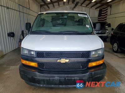 Piąte zdjęcie samochodu w środku: 2022 CHEVROLET EXPRESS 2500 DELIVERY VAN VIN:1GCWGAFP5N1268785 - miniatura