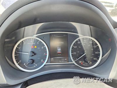 Zdjęcie 9 z 13 samochodu: 2018 NISSAN SENTRA S VIN:3N1AB7AP2JY291694 - miniatura