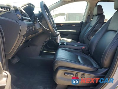 Zdjęcie 7 z 14 samochodu: 2024 HONDA ODYSSEY TOURING VIN:5FNRL6H82RB036413 - miniatura