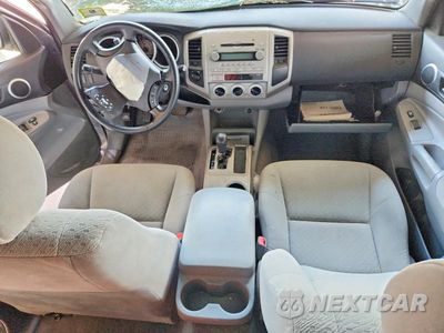 Zdjęcie 8 z 12 samochodu: 2005 TOYOTA TACOMA DOUBLE CAB LONG BED VIN:5TEMU52N65Z054440 - miniatura