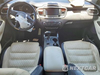 Zdjęcie 8 z 14 samochodu: 2017 KIA SORENTO SX LIMITED V6 VIN:5XYPK4A53HG265883 - miniatura