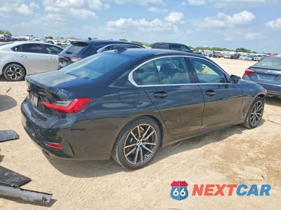 Trzecie zdjęcie samochodu z tyłu: 2020 BMW 330I VIN:3MW5R1J05L8B29018 - miniatura