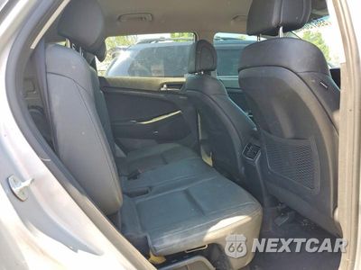 Zdjęcie 11 z 13 samochodu: 2018 HYUNDAI TUCSON SEL PLUS VIN:KM8J3CA43JU788289 - miniatura