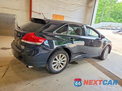 Trzecie zdjęcie samochodu z tyłu: 2010 TOYOTA VENZA AWD 4CYL VIN:4T3BA3BBXAU012045 - miniatura