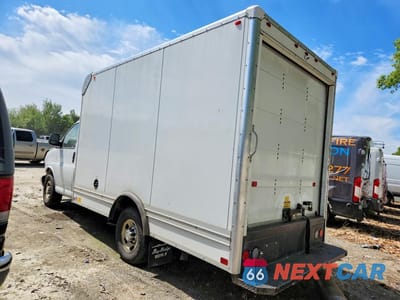Drugie zdjęcie samochodu z przodu: 2024 CHEVROLET EXPRESS G3500 BOX TRUCK VIN:1HA0GRF71RN017373 - miniatura