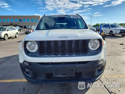 Piąte zdjęcie samochodu w środku: 2018 JEEP RENEGADE LATITUDE VIN:ZACCJBBB0JPG89084 - miniatura
