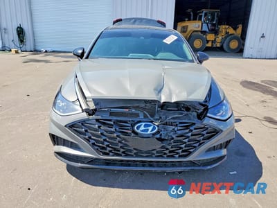 Piąte zdjęcie samochodu w środku: 2022 HYUNDAI SONATA SEL PLUS VIN:KMHL44J25NA221194 - miniatura