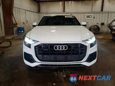 Piąte zdjęcie samochodu w środku: 2021 AUDI Q8 PREMIUM PLUS S-LINE VIN:WA1EVAF16MD038662 - miniatura